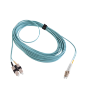 Jumper´s FO SIEMON SIEMON FJ2-LCSC5L-10AQ FJ2-LCSC5L-10AQ| Jumper de Fibra Óptica Multimodo 50/125 XGLO OM3, LC-SC Duplex, OFNR